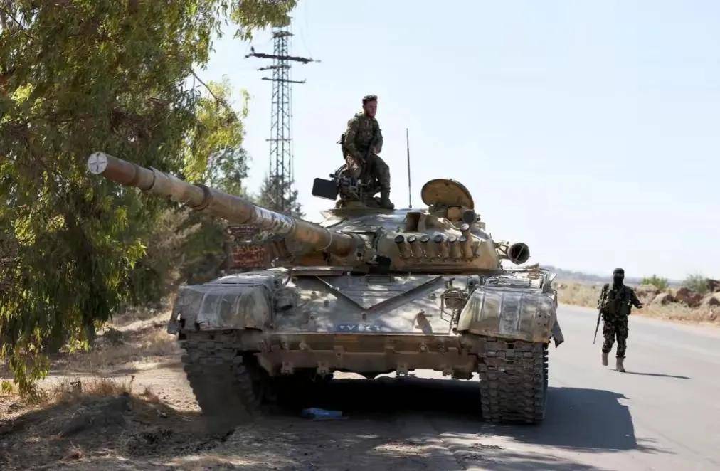 如何注册皇冠足球代理
_炸机场、炸基地、炸港口如何注册皇冠足球代理
,朱拉尼获神秘外援,以色列措手不及,美国紧急叫停战火