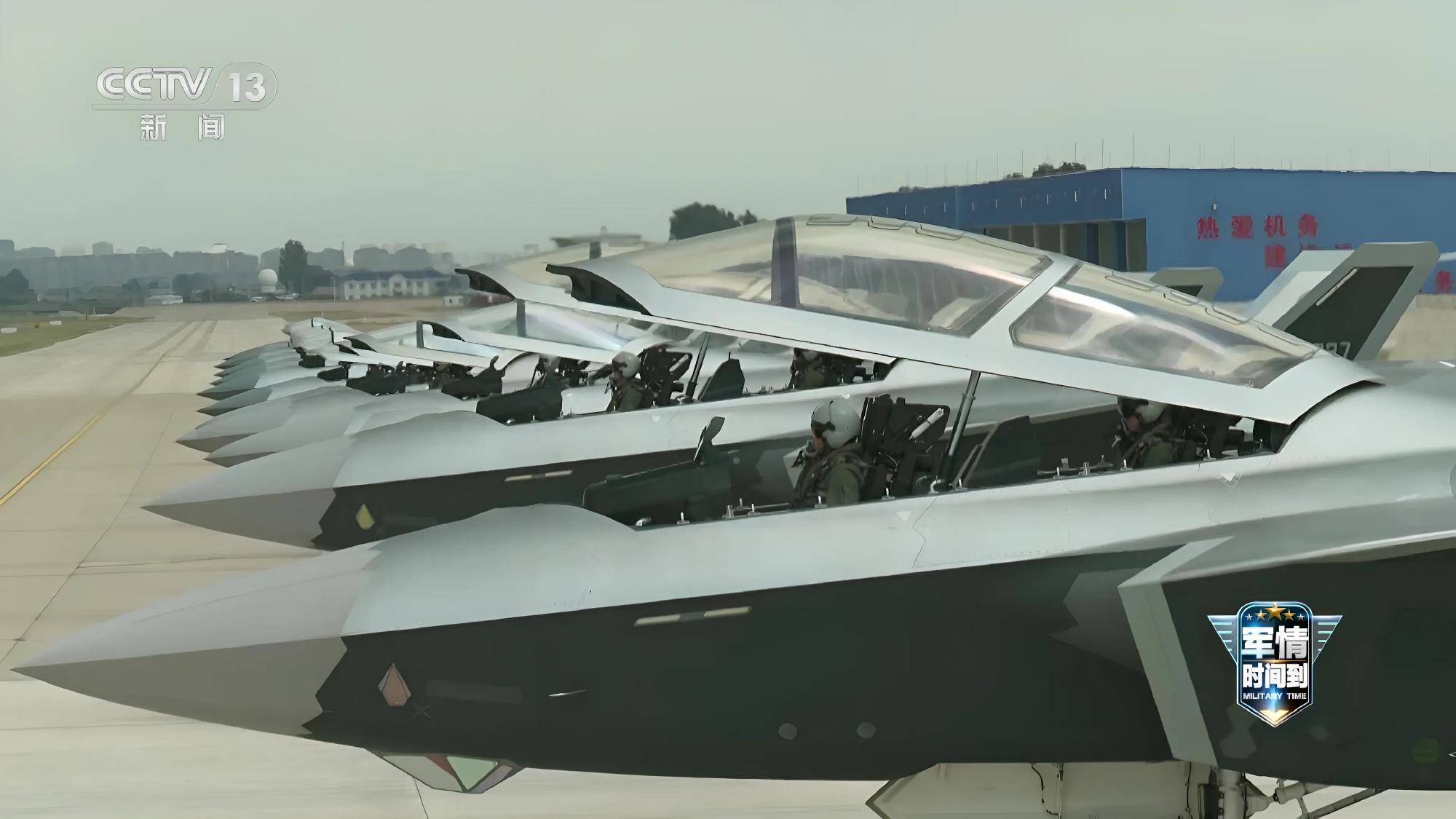 成都蓉城vs.上海海港 | 乌情报局看懂了93阅兵:中国若向俄罗斯提供武器成都蓉城vs.上海海港,乌军撑不了半年