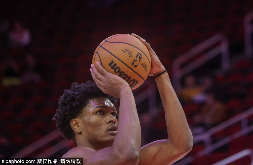 皇冠信用网出租_火箭队交易动态:与丹尼斯-施罗德重聚能否解决控卫危机皇冠信用网出租?