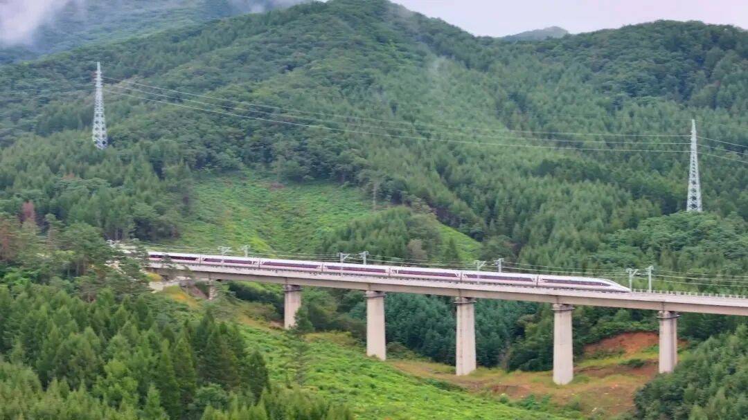 线上买球平台 _总台《好好聊辽》 对话抚顺市市委书记:煤都焕新 数智振兴